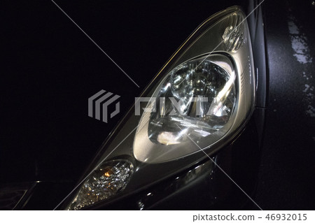 Car headlight 46932015