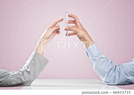 Working in cohesion Working in cohesion 46933735