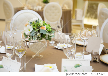 Table Flower 46937373