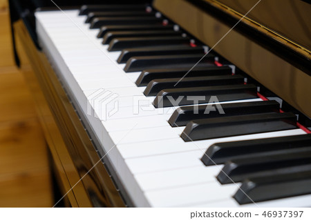 piano keyboard piano keyboard 46937397