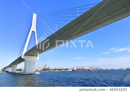 Tsurumi Tsubasa Bridge of Yokohama Port Tsurumi Tsubasa Bridge of Yokohama Port 46941820