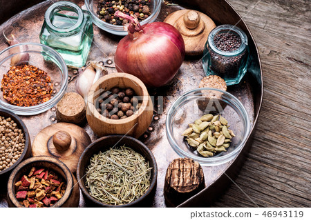 Different kind of spices Different kind of spices 46943119