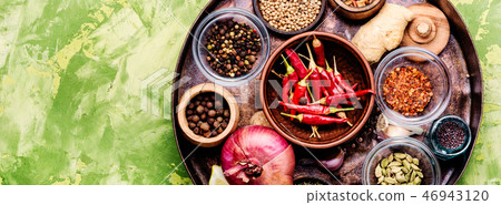 Different kind of spices Different kind of spices 46943120