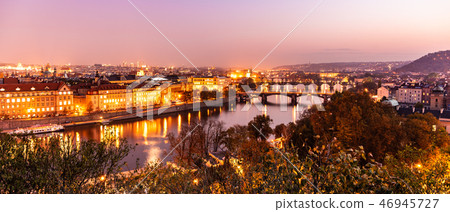 Prague bridges over Vltava River in the evening, Praha, Czech Republic Prague bridges over Vltava River in the evening, Praha, Czech Republic 46945727