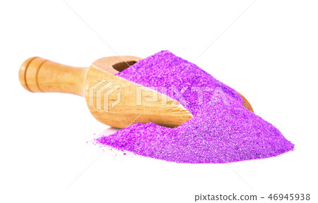 Taro powder in scoop on white background Taro powder in scoop on white background 46945938