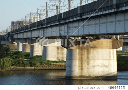 鐵路橋 46946115
