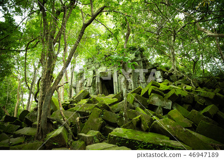 Ben Melia ruins 46947189