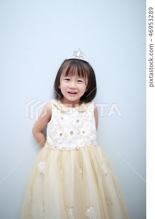 連衣裙（Party Tiara Gakugeika發布服裝服裝複製空間藍色背面沒有背景） 46953289