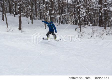 男子與滑雪板跳 男子與滑雪板跳 46954634