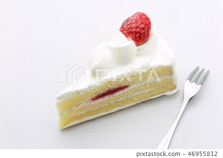 Strawberry short 46955812