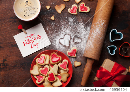 Valentine's day greeting card 46956504