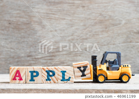 Toy forklift hold letter block y to word apply 46961199