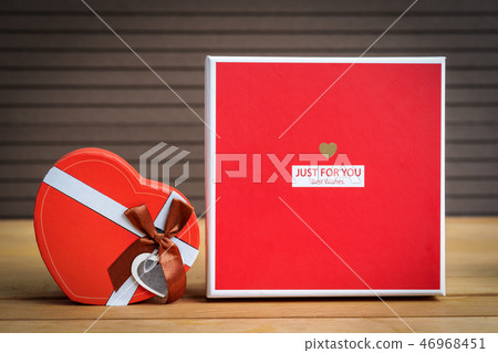 Box heart shape and gift-box 46968451
