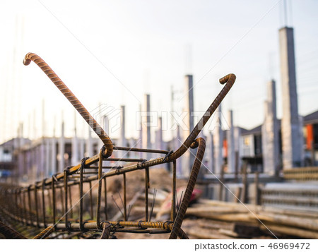 building pillar with house under construction  46969472