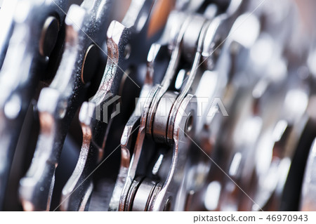 Bike cassettes. Silver stars and chains. Driving s 46970943