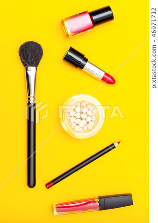 Red makeup set. Vertical photo 46971712