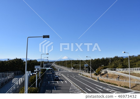 Mt. Fuji seen from Chigasaki-shi Hamasuka footbridge Mt. Fuji seen from Chigasaki-shi Hamasuka footbridge 46973432