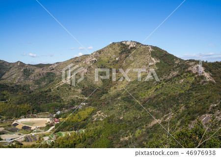 高級山景盡收眼底 高級山景盡收眼底 46976938