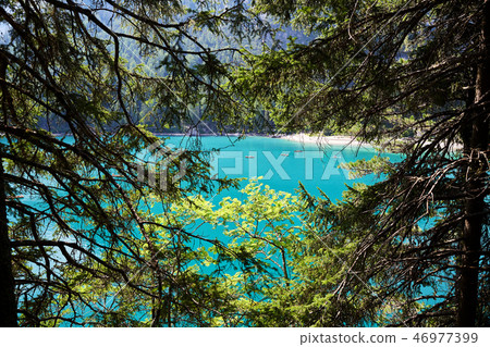 The Pragser Wildsee at daylight The Pragser Wildsee at daylight 46977399