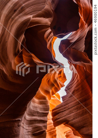 Lower Antelope Canyon 46980194