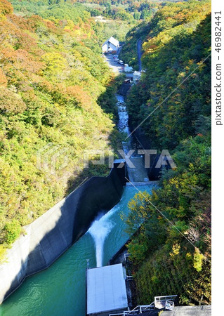 Fall of Iriba dam Fall of Iriba dam 46982441