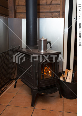 fireplace 46983911