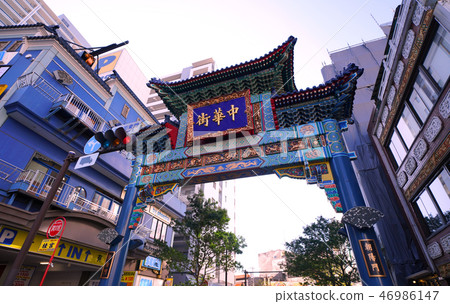 The view of Yokohama cityscape in Yokohama Chinatown in Japan (Chaoyang gate) The view of Yokohama cityscape in Yokohama Chinatown in Japan (Chaoyang gate) 46986147