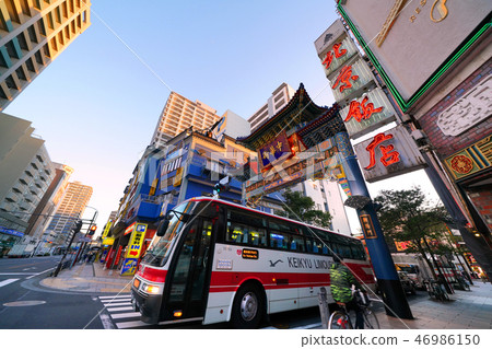 日本橫濱唐人街（朝陽門）的橫濱市容景觀 46986150