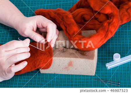 above view of craftsman mixes fibers in felt above view of craftsman mixes fibers in felt 46987323