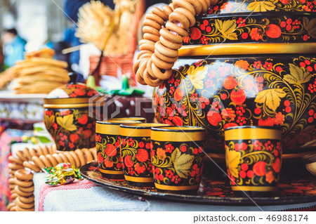 Khokhloma painting on wooden utensils Khokhloma painting on wooden utensils 46988174