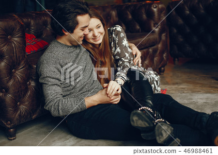 Cute couple spend time in a cafe 46988461