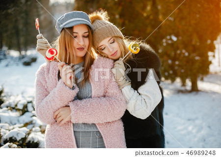 girls in winter 46989248