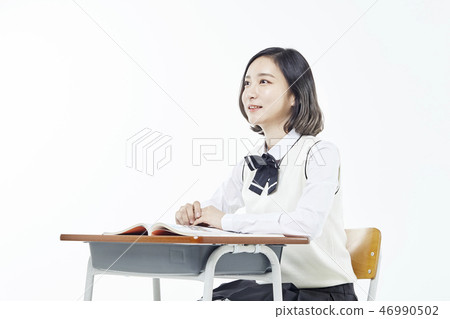 Middle school students, High school students, Students, Education Middle school students, High school students, Students, Education 46990502