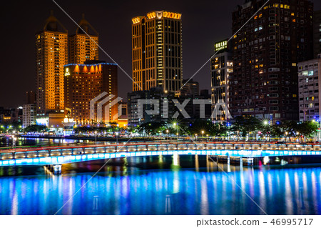 臺灣高雄愛河夜景 Kaohsiung River, Taiwan, Asia 46995717