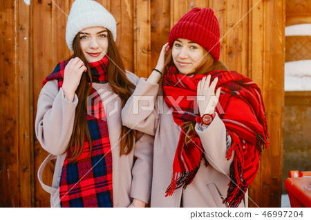 stylish girls 46997204