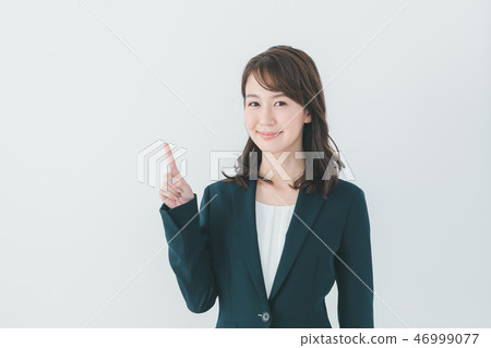 pointing, female, lady 46999077