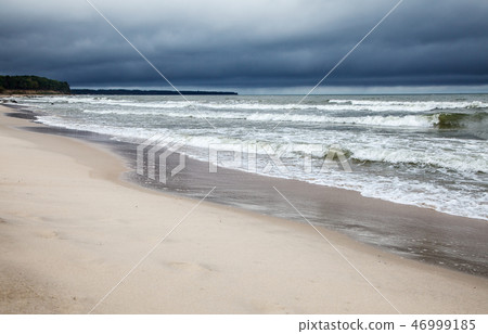 seascape on gloomy autumn day 46999185