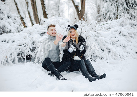 stylish couple 47000041