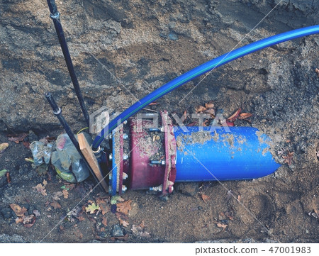 Repairing of water supply interruption.Drink water 47001983