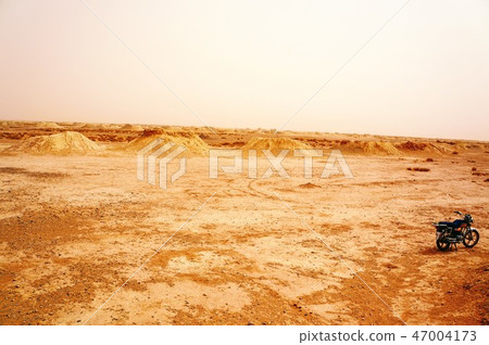 Landscape near Ouarzazade Landscape near Ouarzazade 47004173