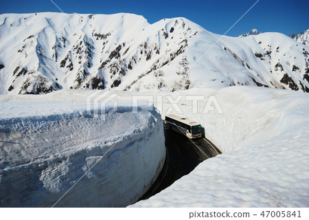 Tateyama / Kurobe Alpine Route / Snow Otani Tateyama / Kurobe Alpine Route / Snow Otani 47005841