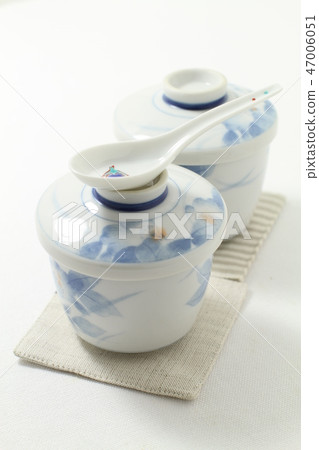 Steamed rice bowl, container, lid, 2 pieces, bowl 47006051