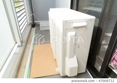 Outdoor unit  47008712