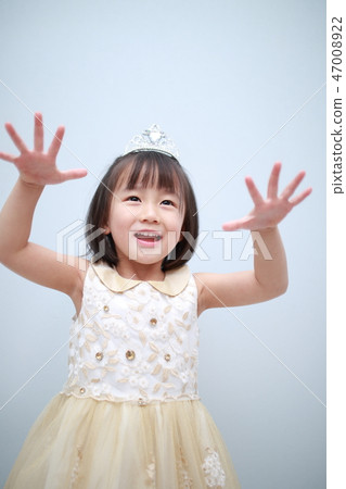 連衣裙（Party Tiara Gakugeika發布服裝服裝複製空間藍色背面沒有背景） 47008922