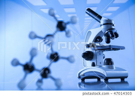 Scientific glassware for chemical experiment Scientific glassware for chemical experiment 47014303
