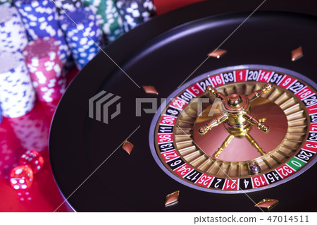Poker Chips, Casino roulette wheel 47014511