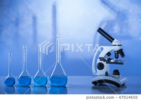 Scientific glassware for chemical experiment Scientific glassware for chemical experiment 47014650
