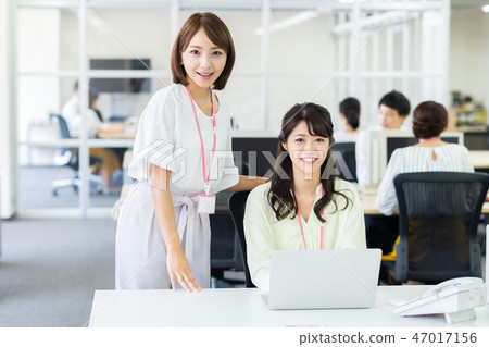 女商人 女商人 47017156