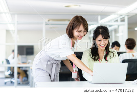 女商人 女商人 47017158