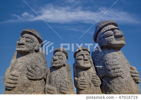 Stone wall Stone wall 47018719